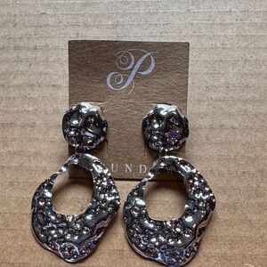 Plunder Silver Textured Earrings